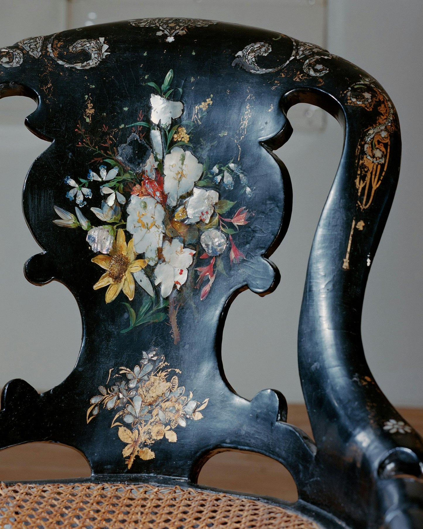 Papier-Mâché Mother of Pearl and Gold Lacquered Side Chair