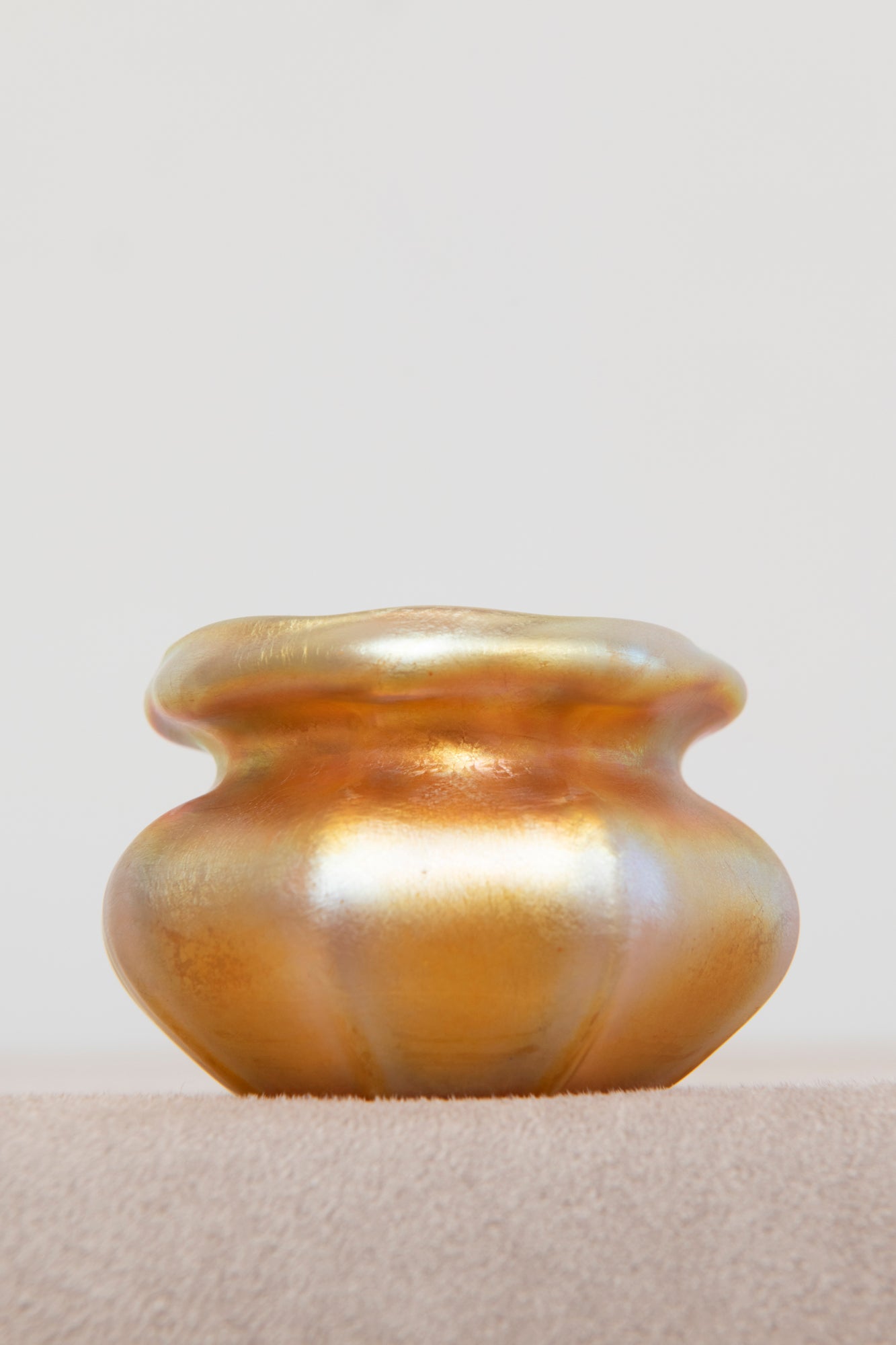 Tiffany Favrile Gold Squat Ribbed Vase