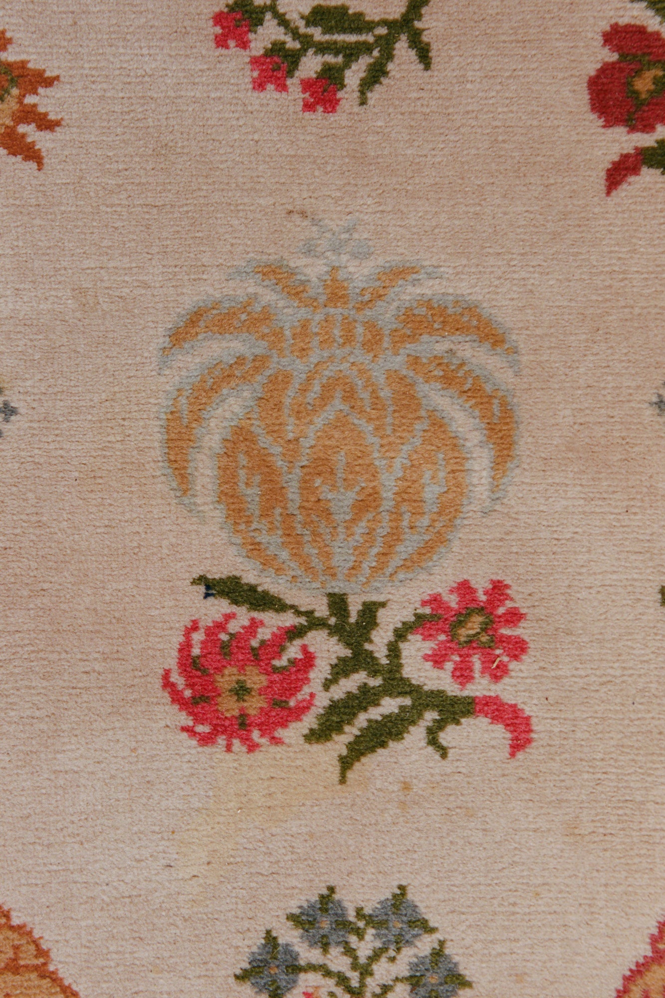 Floral Wool Carpet