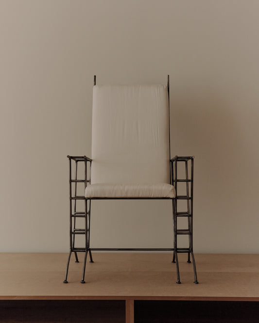 Chaise Pavillon Trapèze (Pavilion Trapèze Chair)