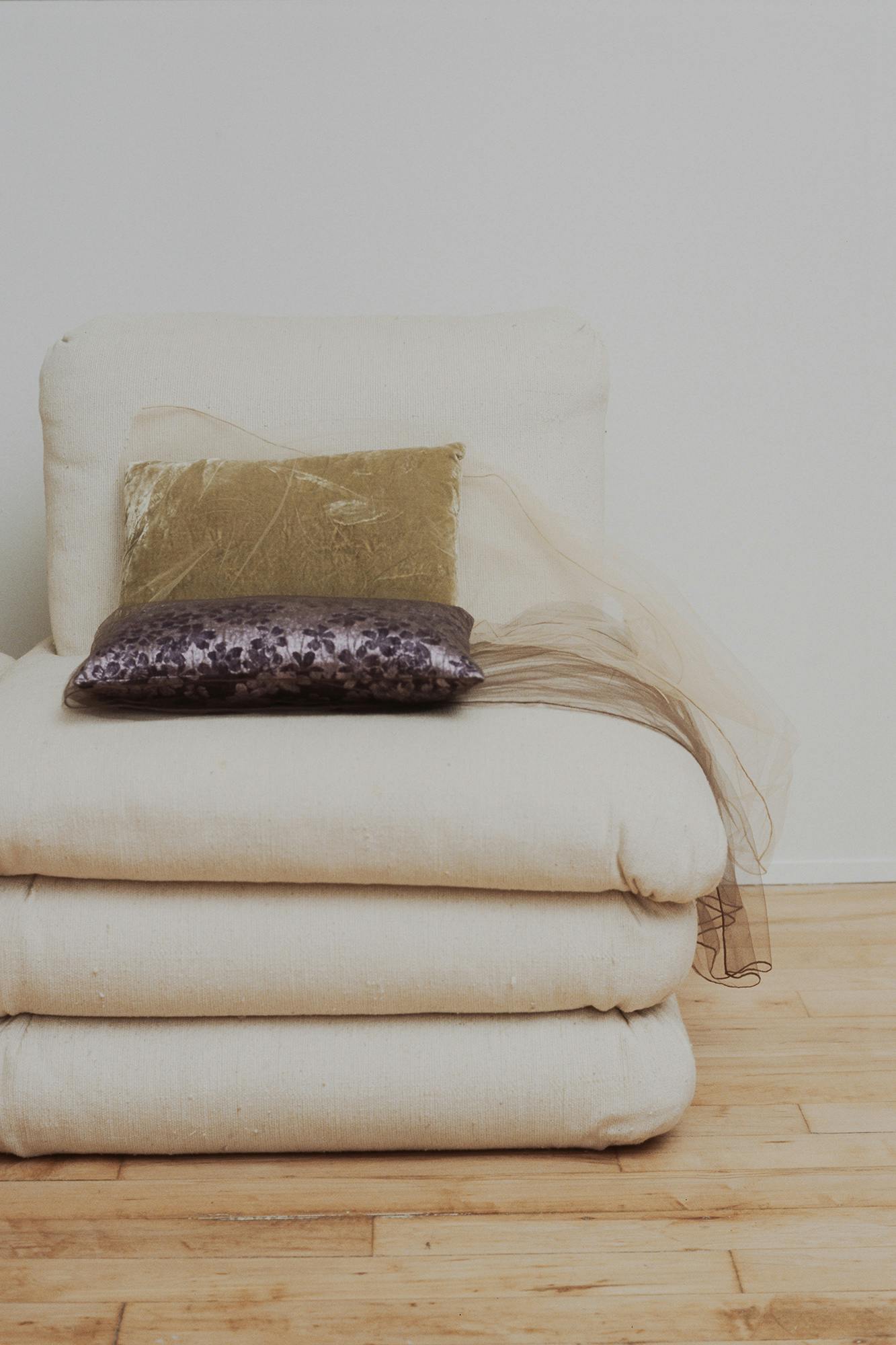 Fishtail Pillow 007