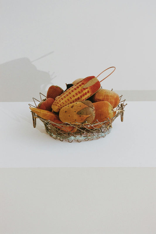 Wire Basket With Velvet Fruit