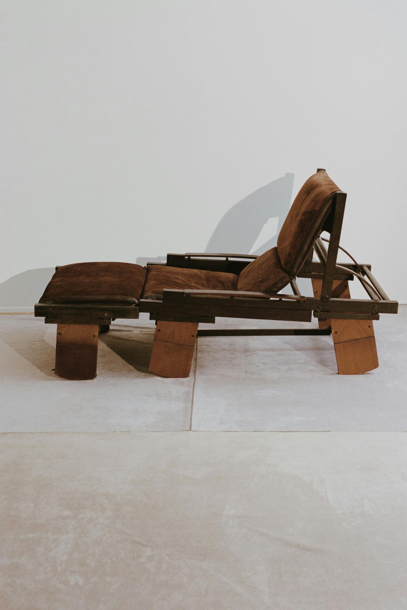 May Jhon Chair & Ottoman