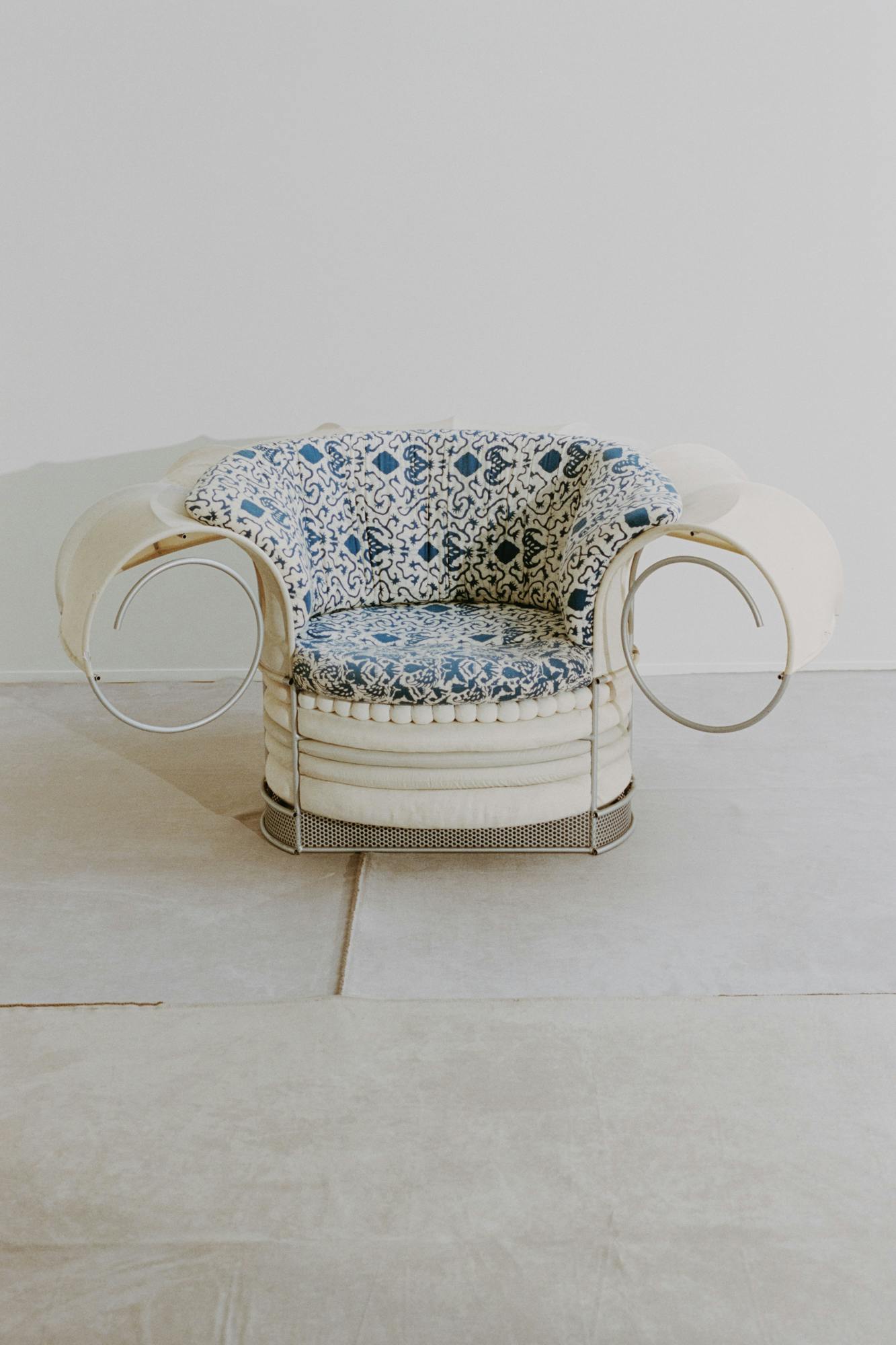 Hannan Chair