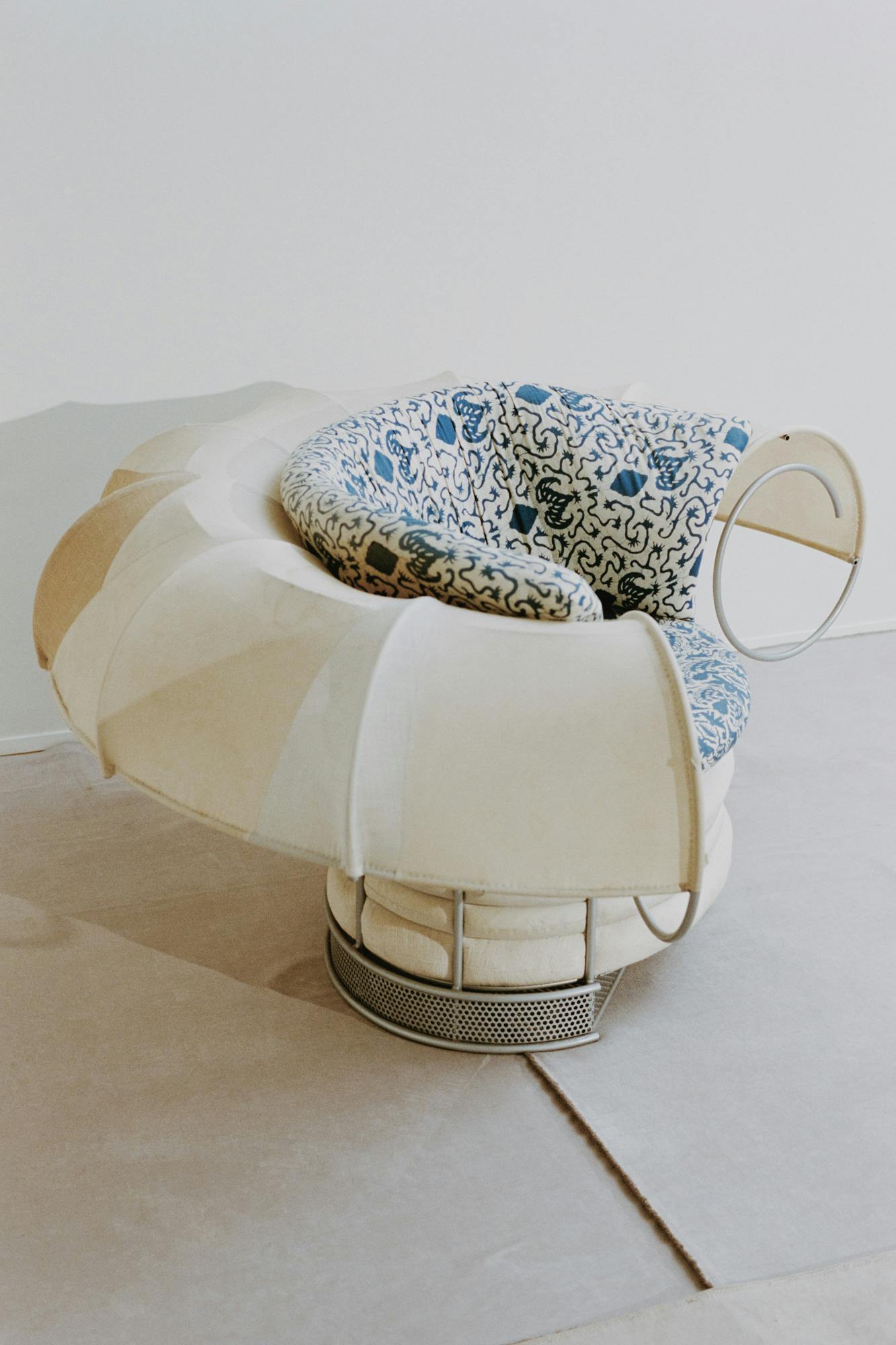 Hannan Chair