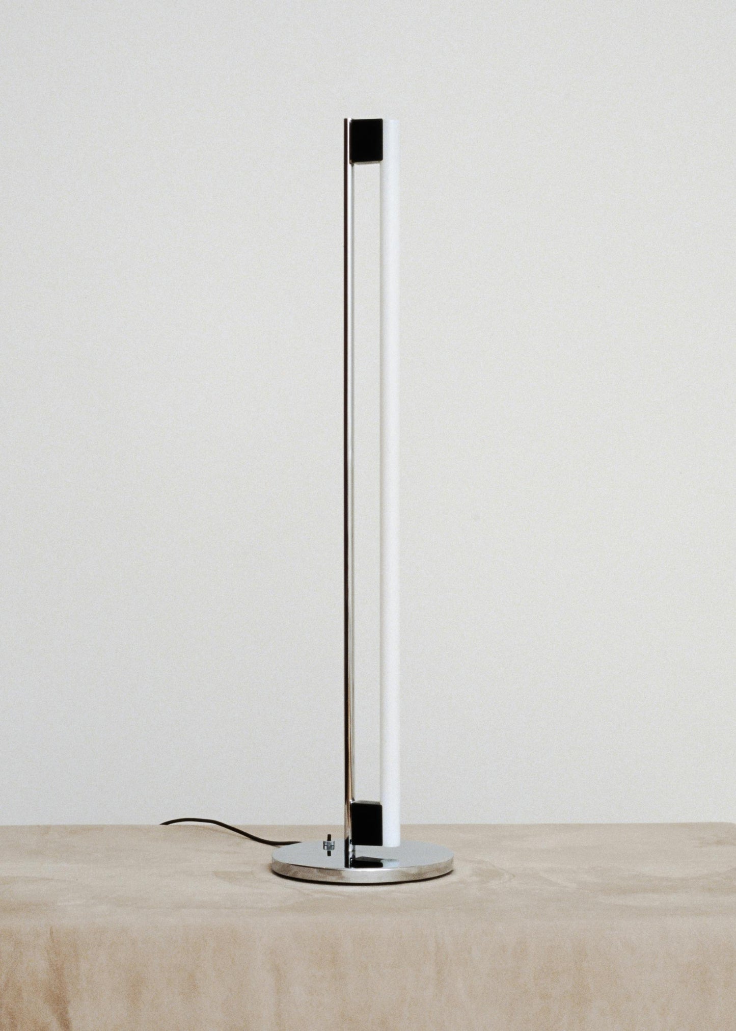 Tube Light Floor Lamp