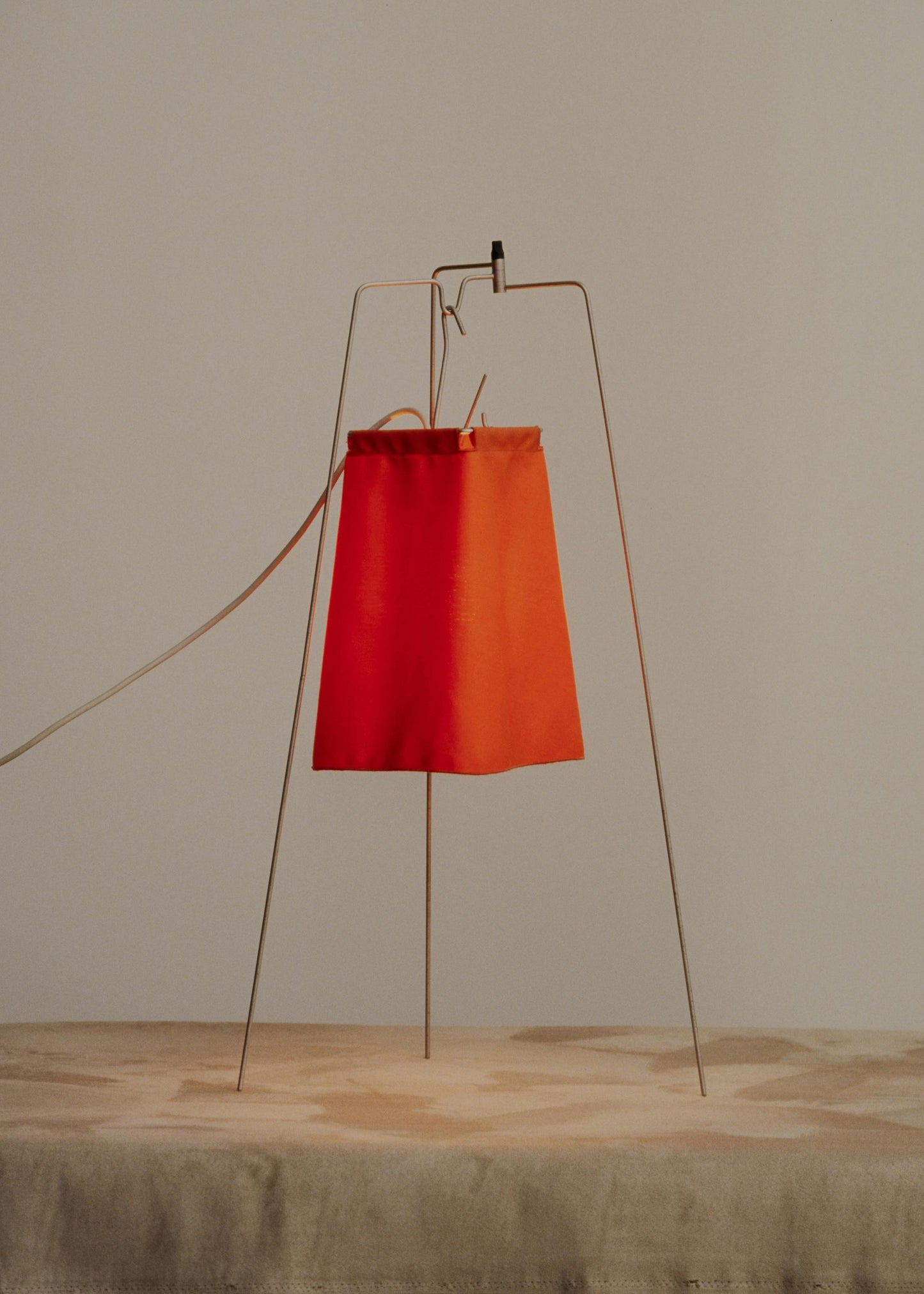 Lucilla d.23 Flexible Hook Lamp