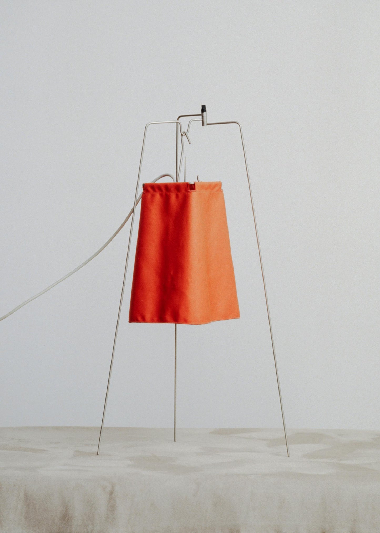 Lucilla d.23 Flexible Hook Lamp