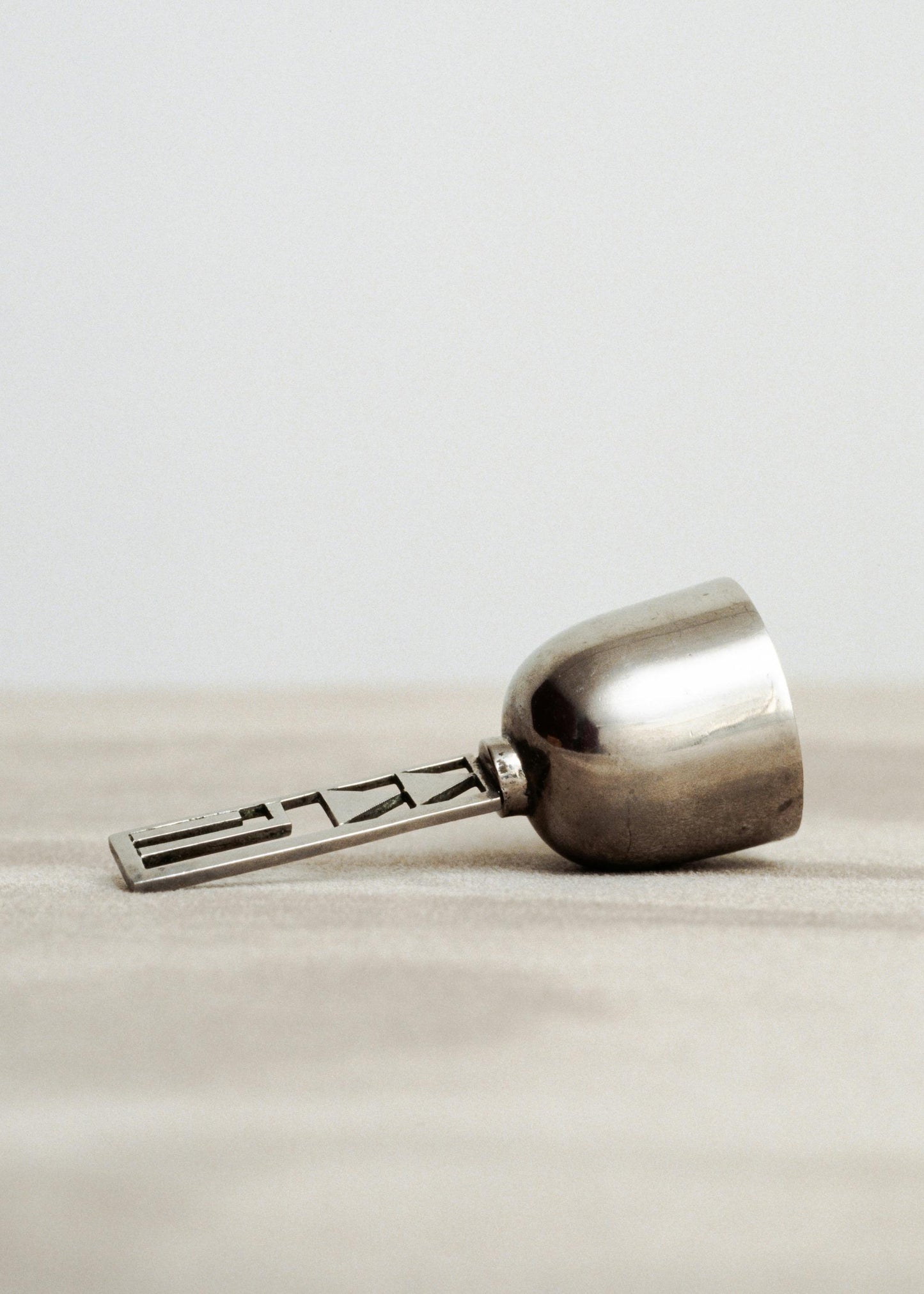 Werkstätte Hagenauer Wien Bell