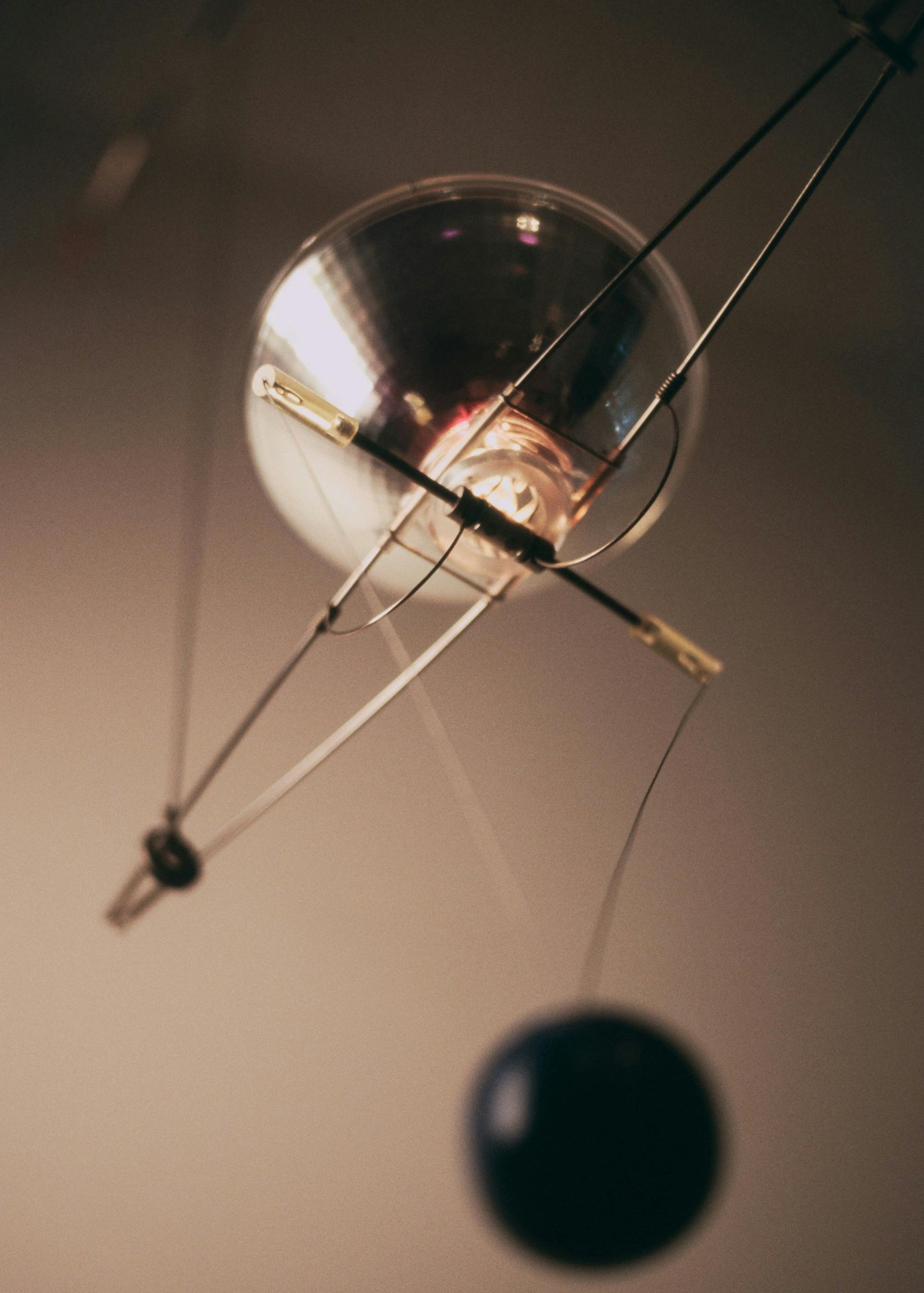 Ilo Ilu Light Sculpture