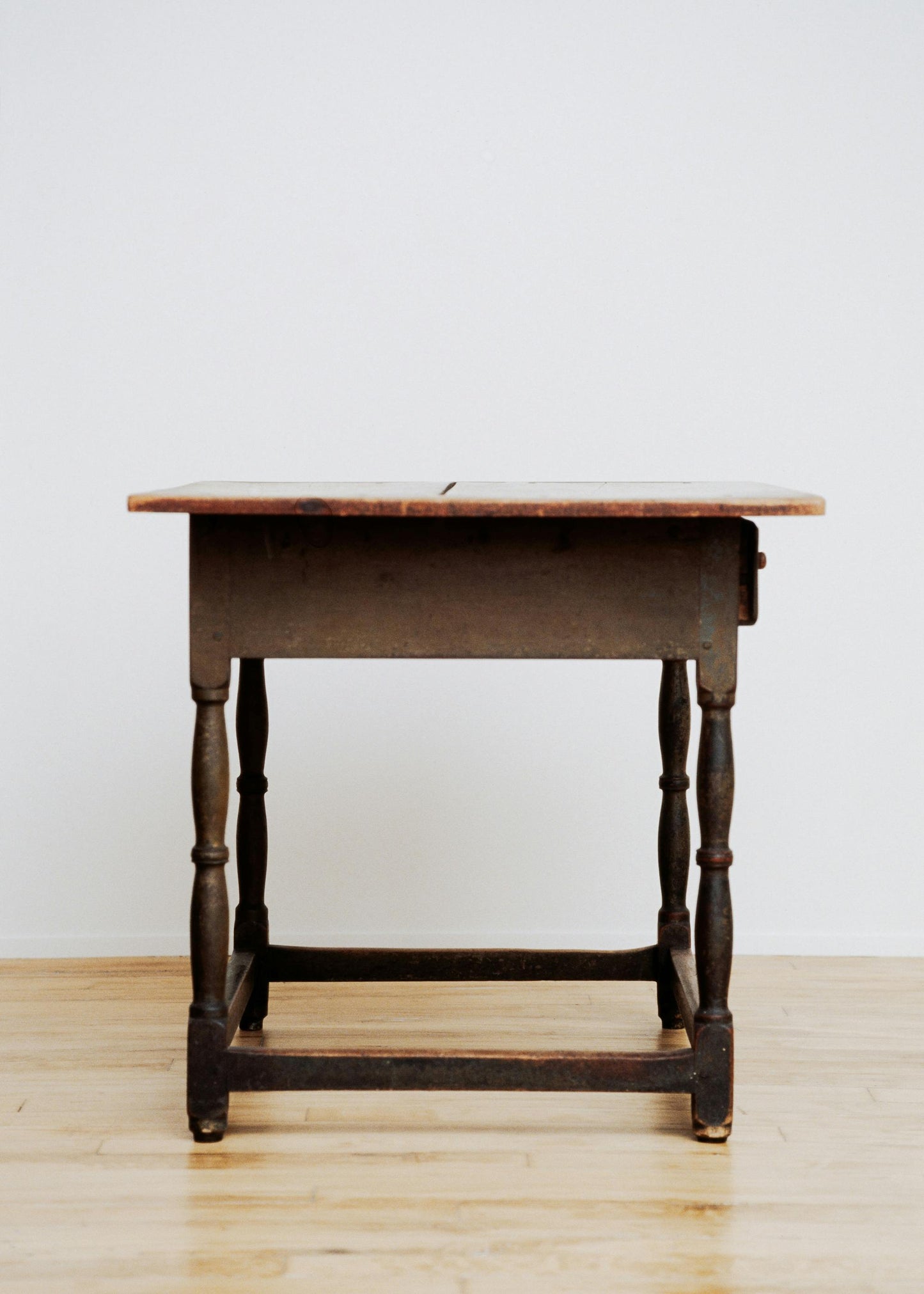 Tavern Table