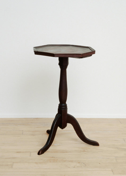 Octagonal Queen Anne Candlestand