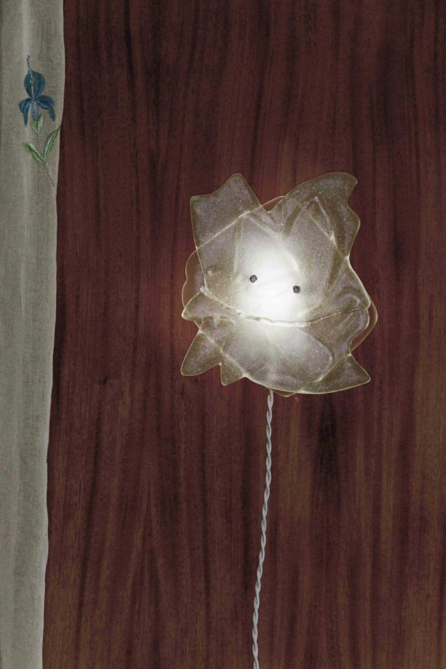 Glass Sconce 002