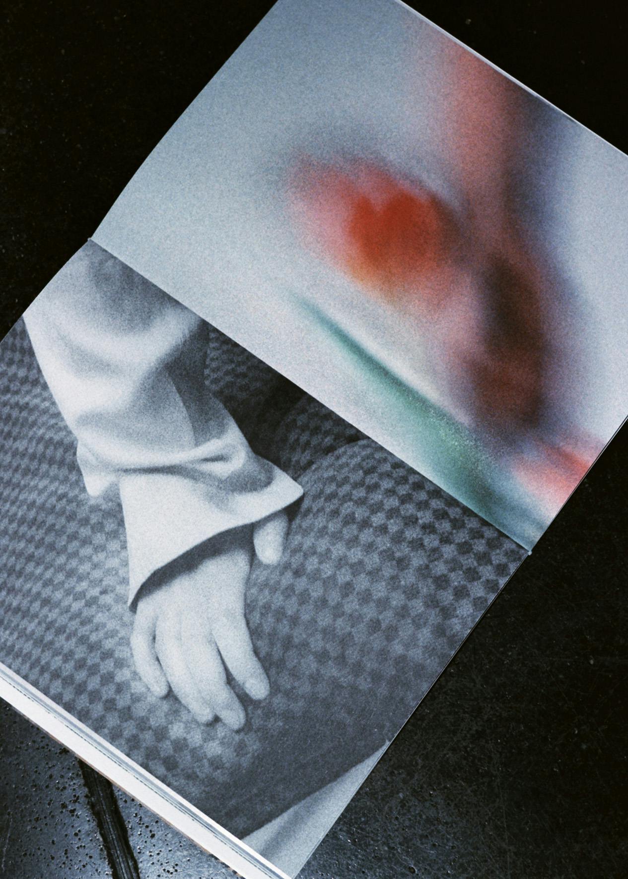 Publication 01 Substance in a Cushion