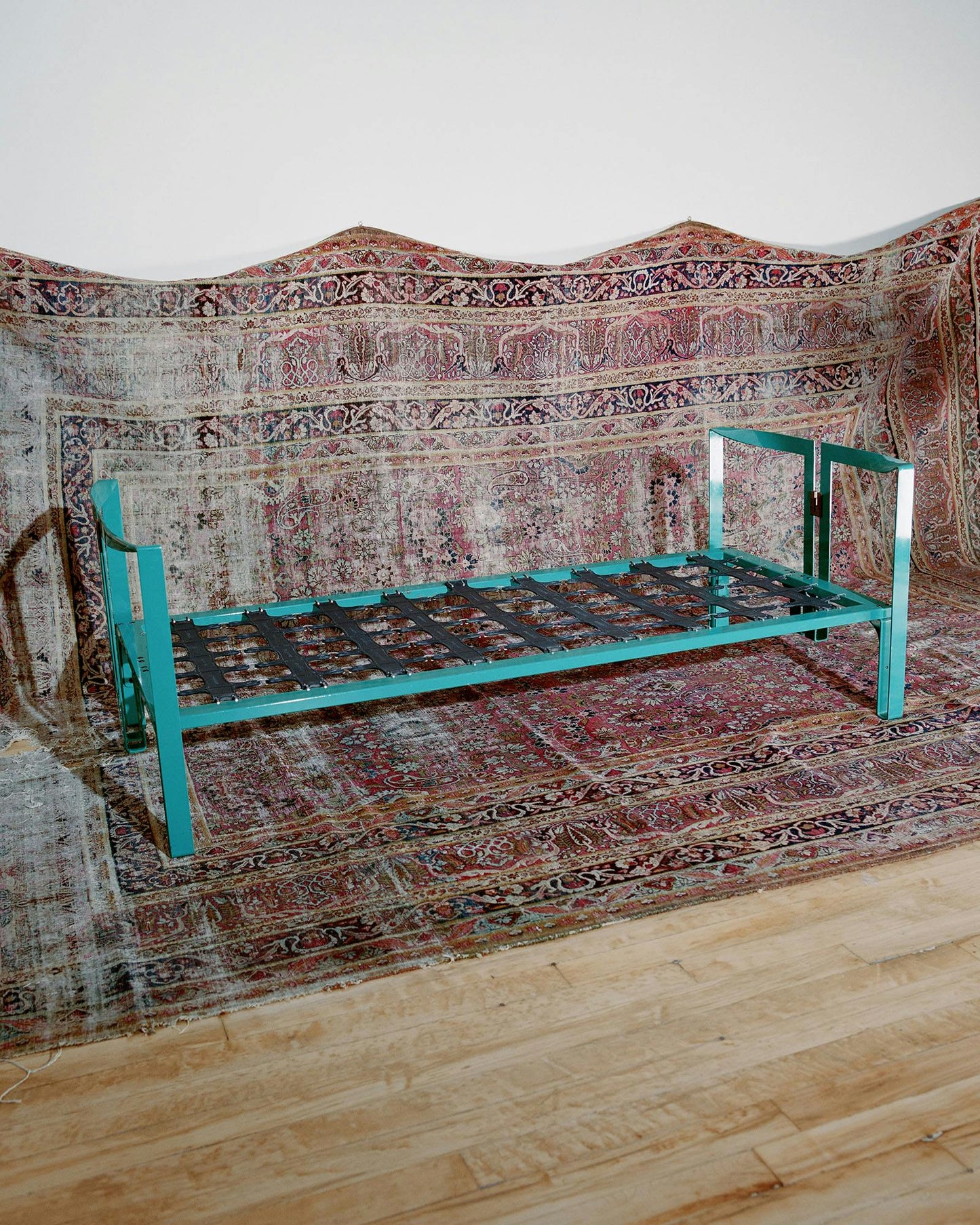 Vanessa Bed