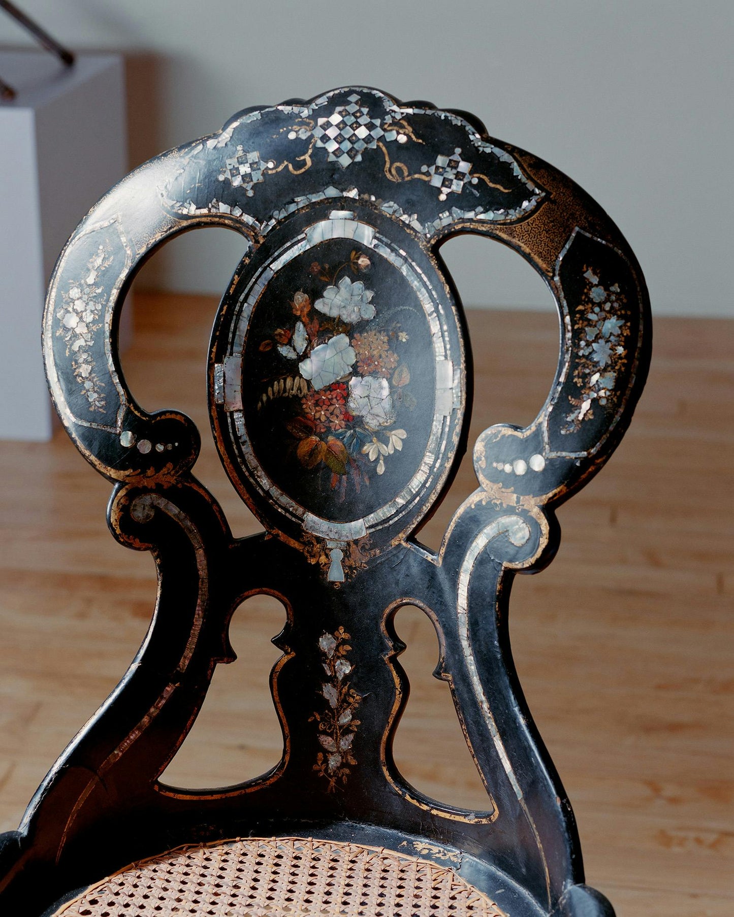 Papier-Mâché Mother of Pearl Lacquered Side Chair