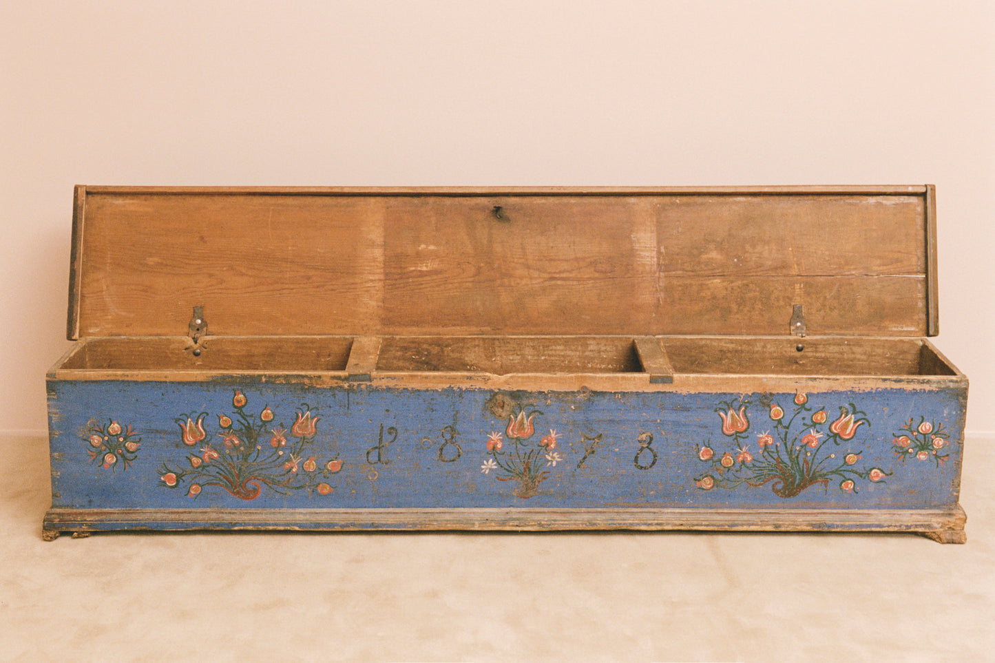 Long Painted Box