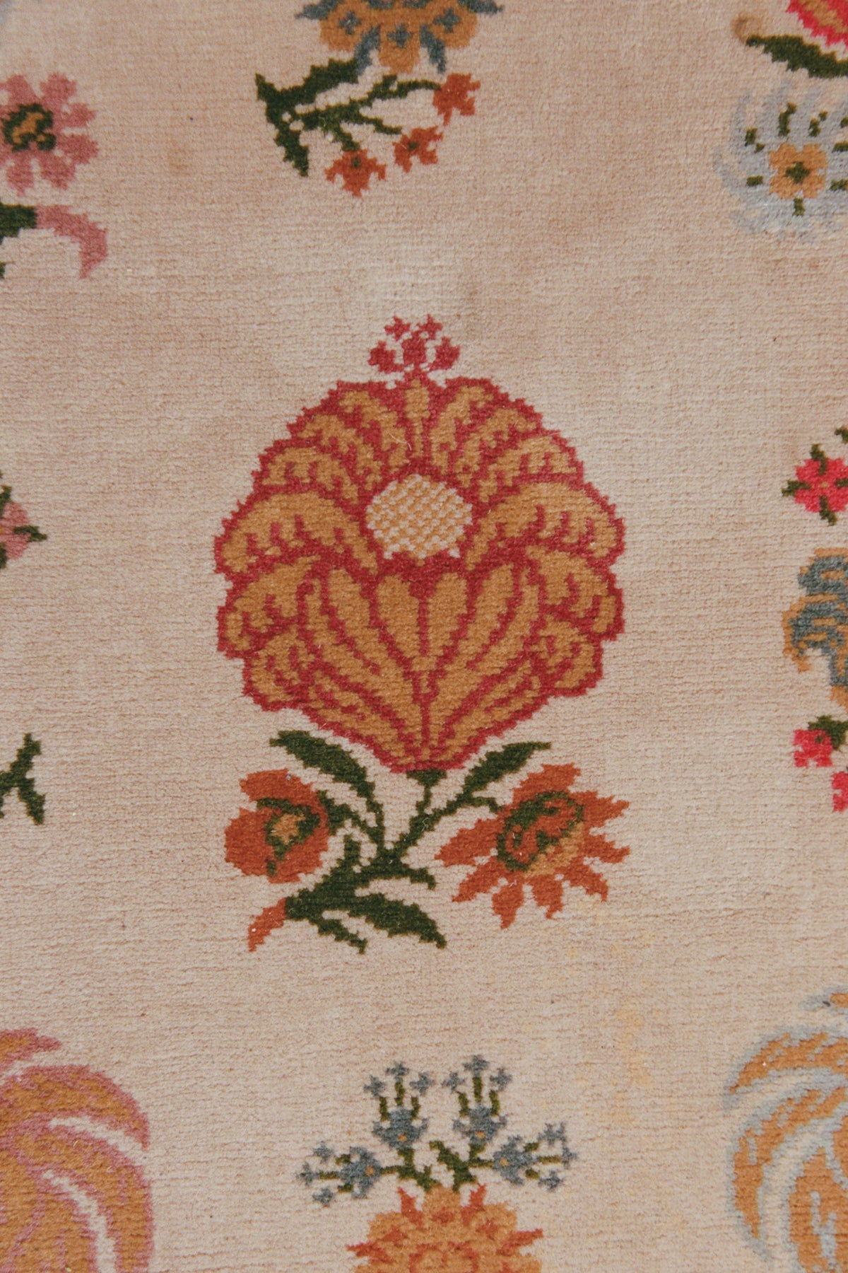Floral Wool Carpet