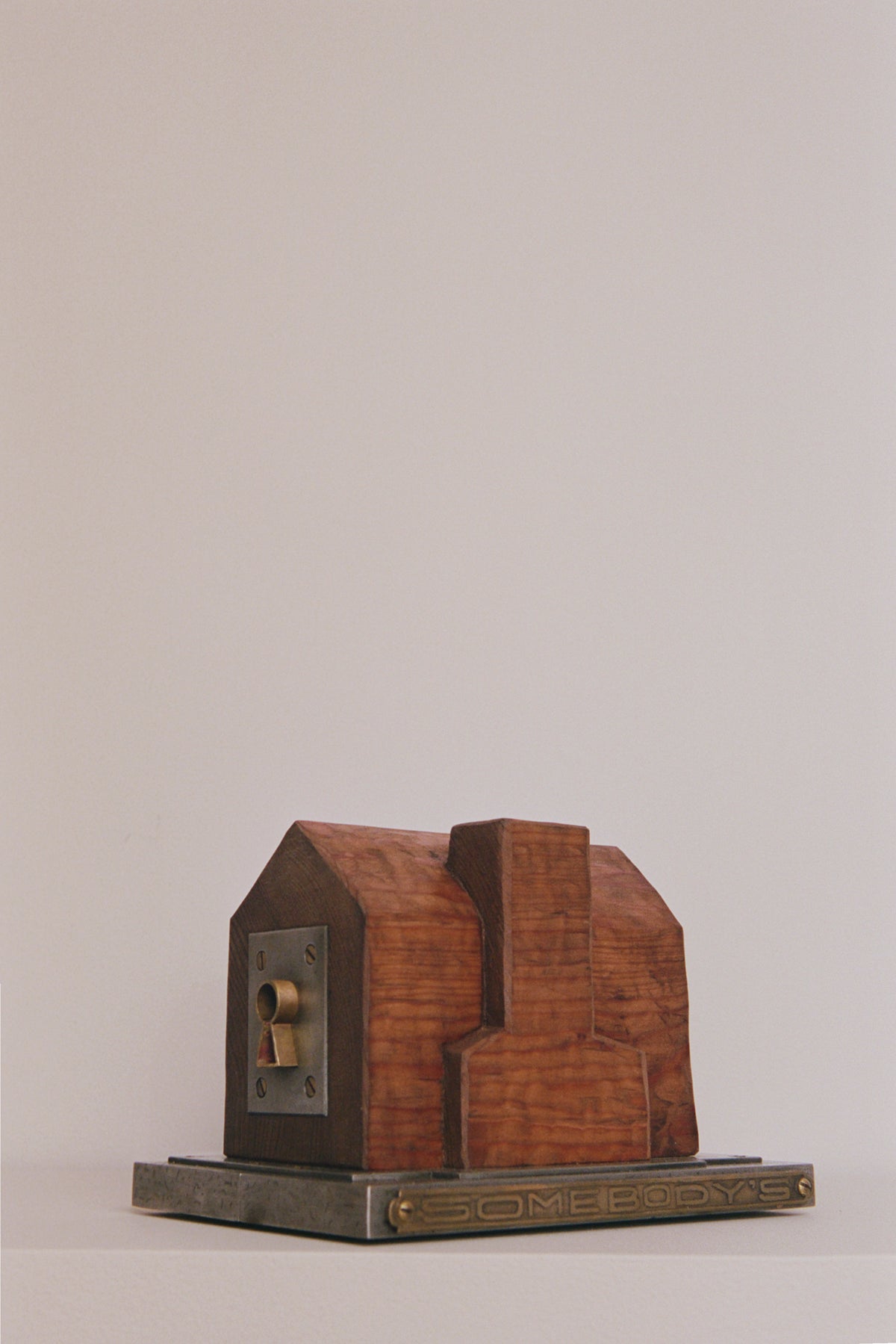 House (no.02 somebody's home)